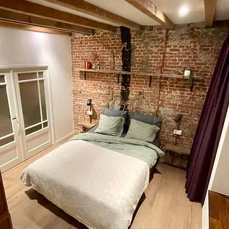 Apartment Devest *